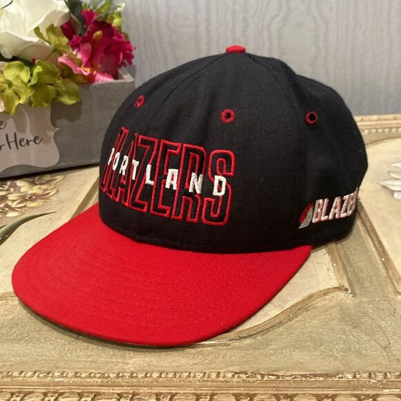 Vintage NBA Portland Trail Blazers Trucker Cap Snap Back Black Red Made in USA - Picture 1 of 10